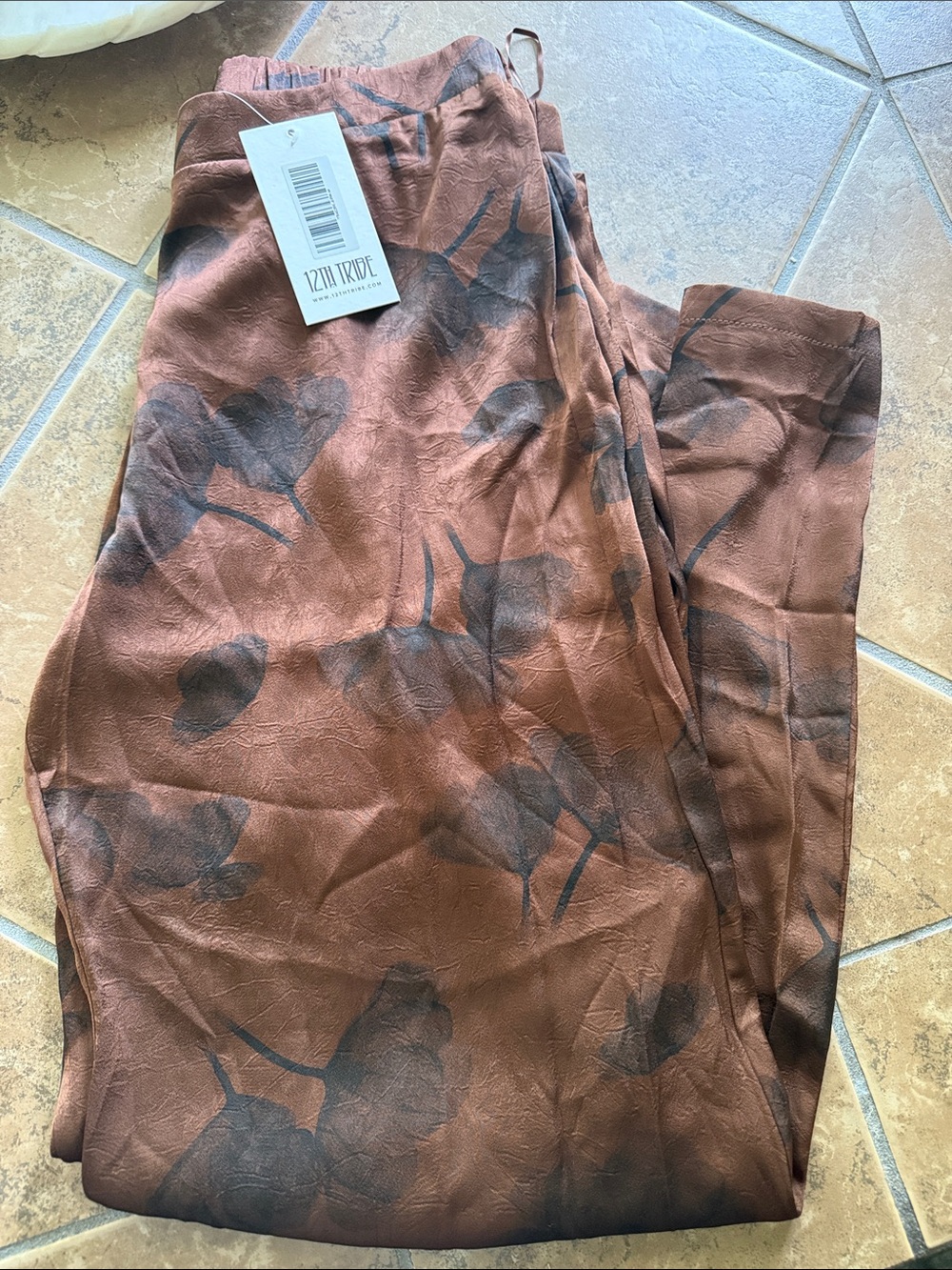 12th Tribe- Yasmine Espresso Floral Satin Pants- NWT